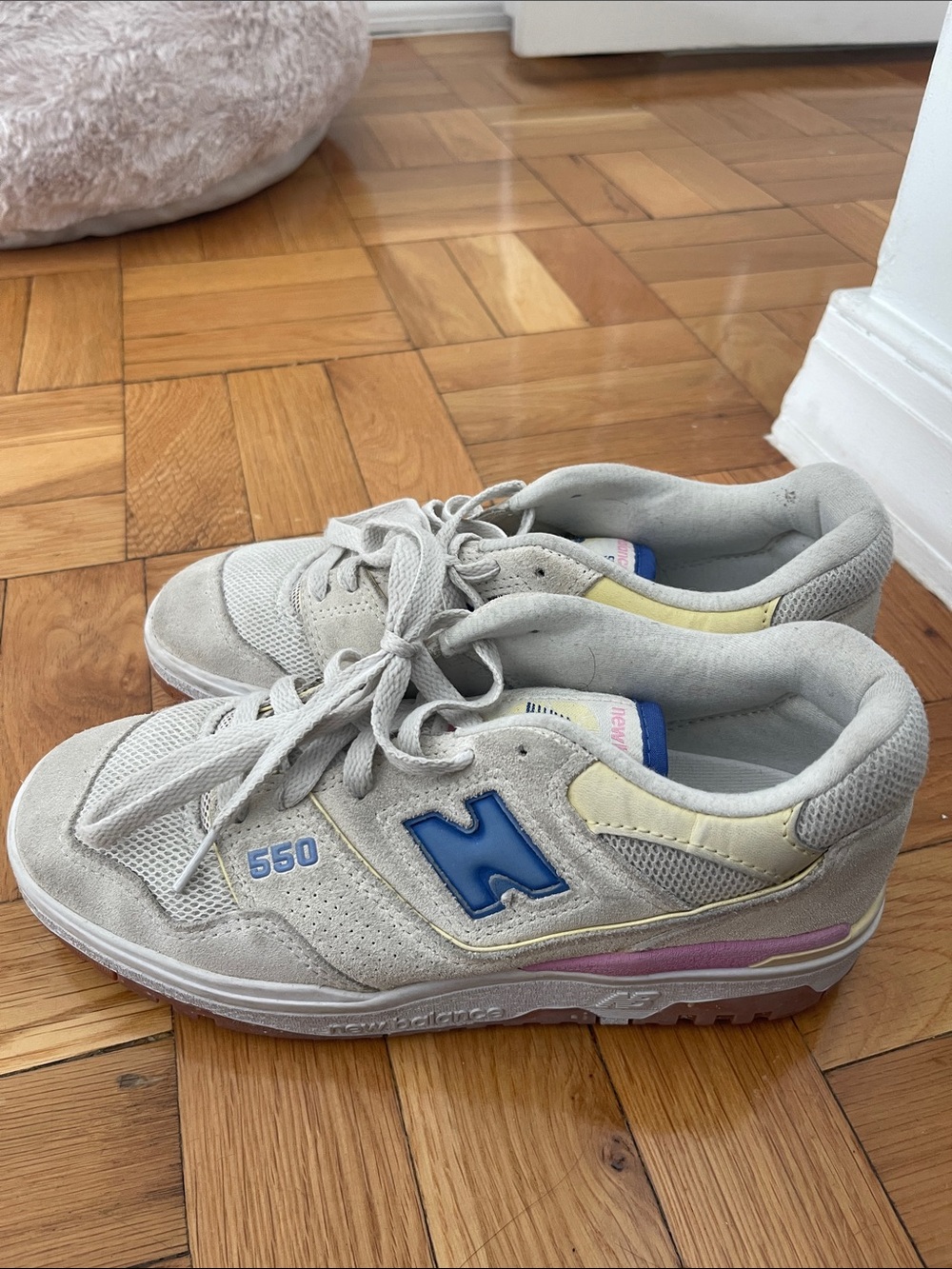 New Balance Kids 550 Cream Sneakers with Blue, Yellow & Pink Accents